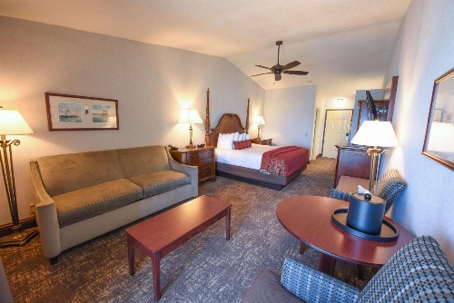 Best Western Plus Dockside Waterfront Inn image 1