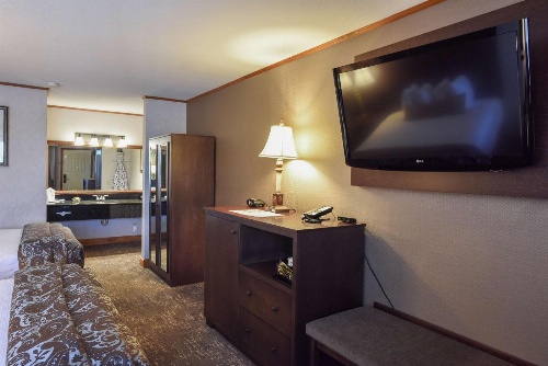 Best Western Plus Dockside Waterfront Inn image 2