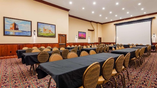 Best Western Plus Dockside Waterfront Inn image 20